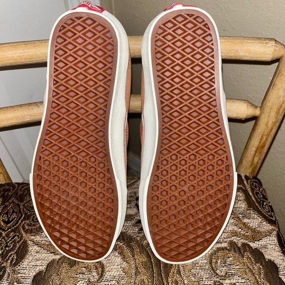 Slip On Vans - Picture 4 of 5